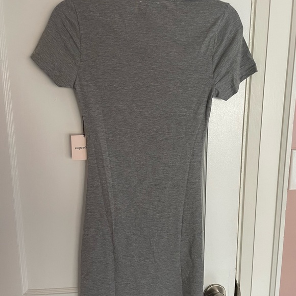Superdown tshirt dress, size xs, NWT - Picture 6 of 6